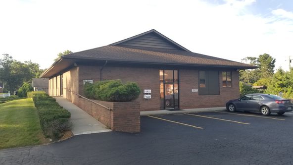 Blue Water Business Center: 3555 Walnut St, Port Huron, MI 48060